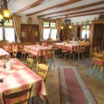 Gaststube, Restaurant, Landgasthof "Zum Goldenen Kreuz" Pfrungen
