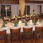 Der Festsaal festlich eingedeckt, Landgasthof "Zum Goldenen Kreuz"