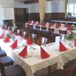 Der Festsaal festlich eingedeckt, Landgasthof "Zum Goldenen Kreuz"